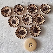 Bouton en bois fleurs 30 mm N&deg;15 x 10 pi&egrave;ces