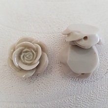 Fleur Synth&eacute;tique 17 mm N&deg;04-05 Gris clair