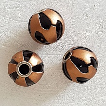 Perle ronde en cuir N&deg;07 Cuivre