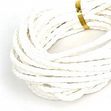 5 m&egrave;tres Cordon rond simili cuir tress&eacute; Blanc 3 mm