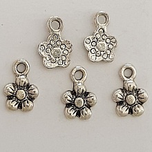Breloque Fleur M&eacute;tal N&deg;035 Argent