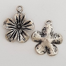 Breloque Fleur M&eacute;tal N&deg;092 Argent