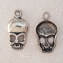 Breloque T&ecirc;te de mort N&deg;06