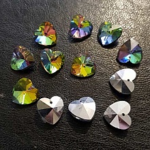 Breloque Pendentif en verre facett&eacute; Coeur N&deg;01-05