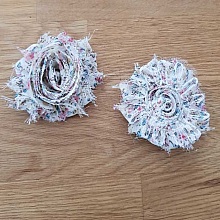 Fleur Tissus effiloch&eacute;e Fantaisie N&deg;84