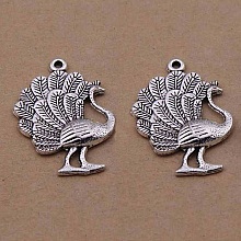 Breloque Paon en m&eacute;tal argent-01 Pendentif Paon 
