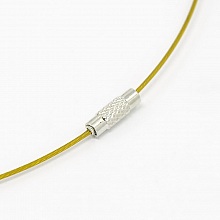 1 collier tour de cou fil c&acirc;bl&eacute; rigide vert jaune fermoir &agrave; visser N&deg;01