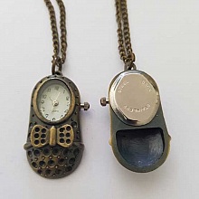 Montre Gousset Chaussure Bronze Antique avec Cha&icirc;ne