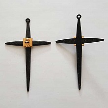 Breloque Croix N&deg;07 Noir
