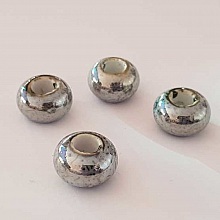 Perle ronde c&eacute;ramique bleu mauve 14 mm