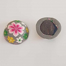 Cabochon p&acirc;te polym&egrave;re 20 mm Fleur Gris N&deg;07