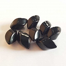 Perle fantaisie plastique ovale noir 20 mm N&deg;01