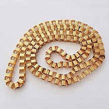 1.20 m&egrave;tre collier chaine carr&eacute; Dor&eacute; N&deg;01