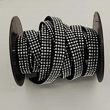 1 M Ruban su&eacute;dine noir strass Argent quatre rang&eacute;es