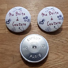Bouton 40 mm recouvert tissus couture N&deg;08-02