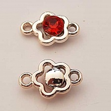 Pendentif en plastique et strass acrylique fleur entre deux N&deg;02 rouge
