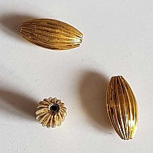 Perle Ovale m&eacute;tal 21 x 10 mm Dor&eacute;