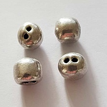 Perle ronde 2 trous en m&eacute;tal argent&eacute; 10 mm 05