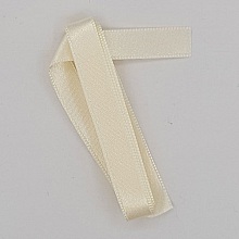 Ruban satin Cr&egrave;me double face de 10 mm x 0.50 cm