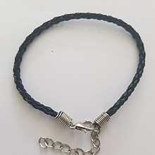 Bracelet Tress&eacute; Effet Cuir Noir 20 cm