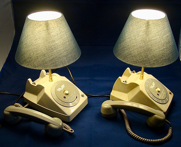 ensemble lampes de chevet air t&eacute;l&eacute;phone 