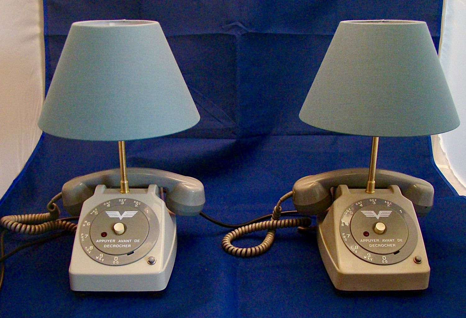 ensemble lampes de chevet air t&eacute;l&eacute;phone 