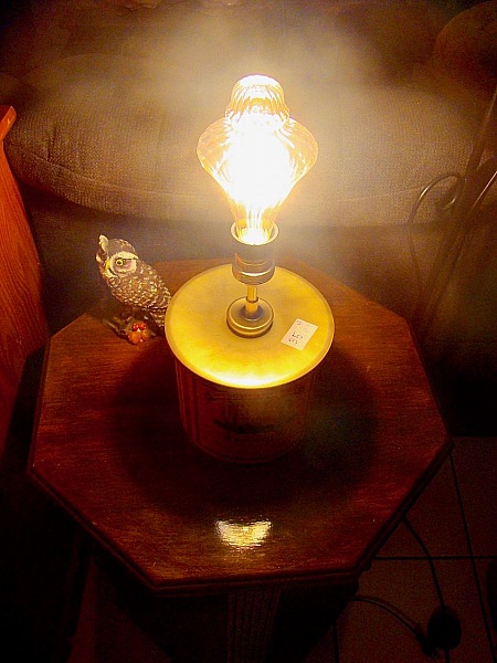 Lampe boite &agrave; biscotte italienne