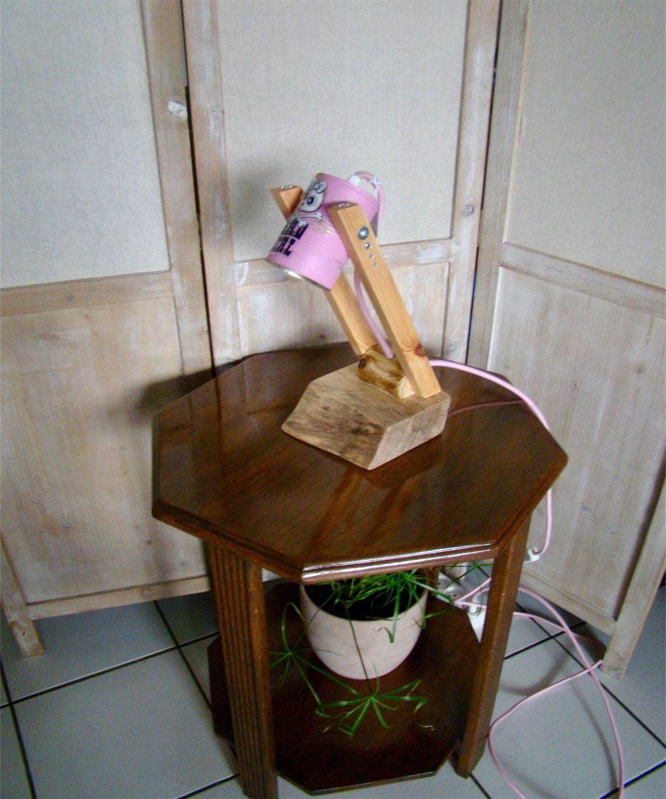 Lampe de bureau Bad girl's