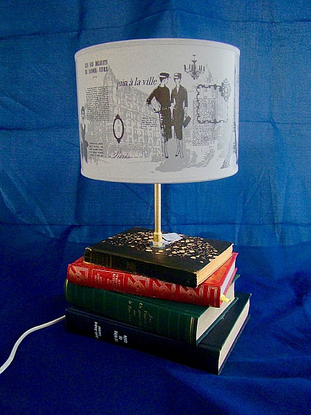 Lampe livres anciens, Paris's