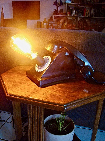 lampe t&eacute;l&eacute;phone 50 ' BEE GOOD