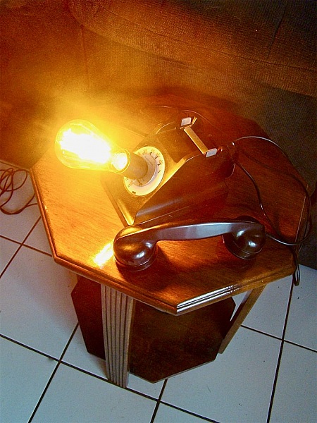 lampe t&eacute;l&eacute;phone 50 ' BEE GOOD