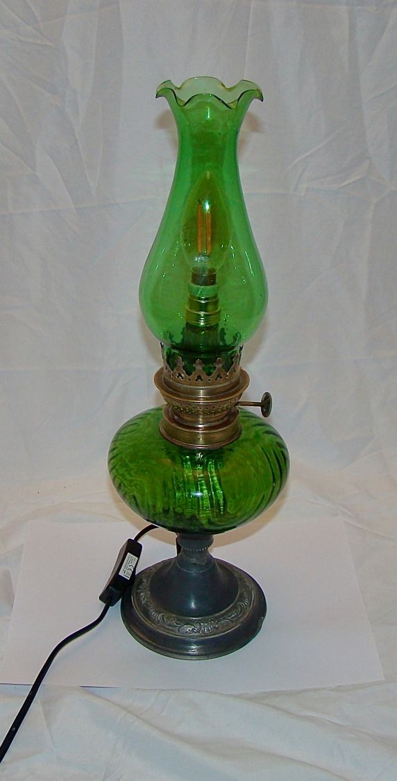 Lampe &agrave; P&eacute;trole GREEN LANTERNE 