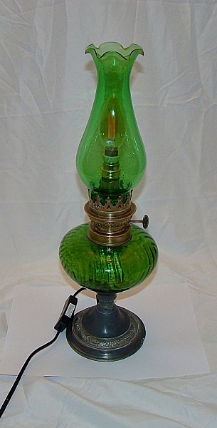 Lampe &agrave; P&eacute;trole GREEN LANTERNE 