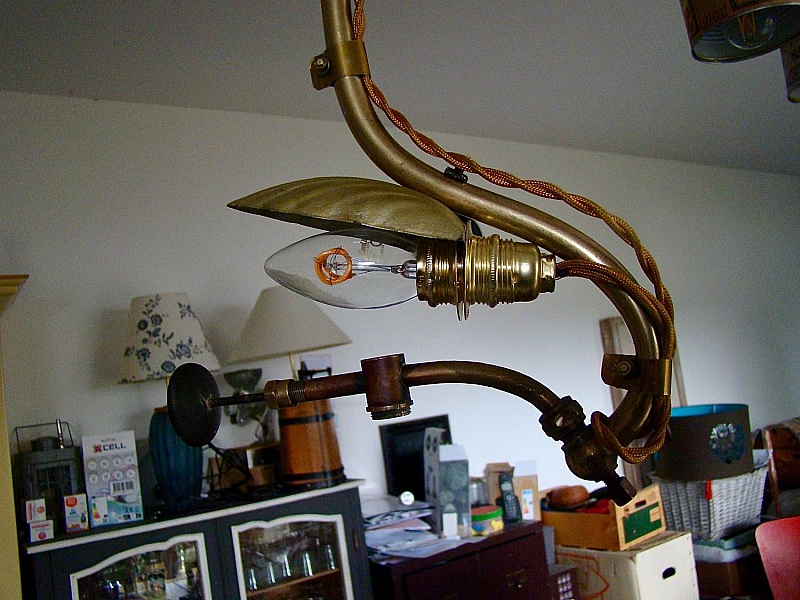 Lustre ancienne suspension &agrave; gaz 19 em