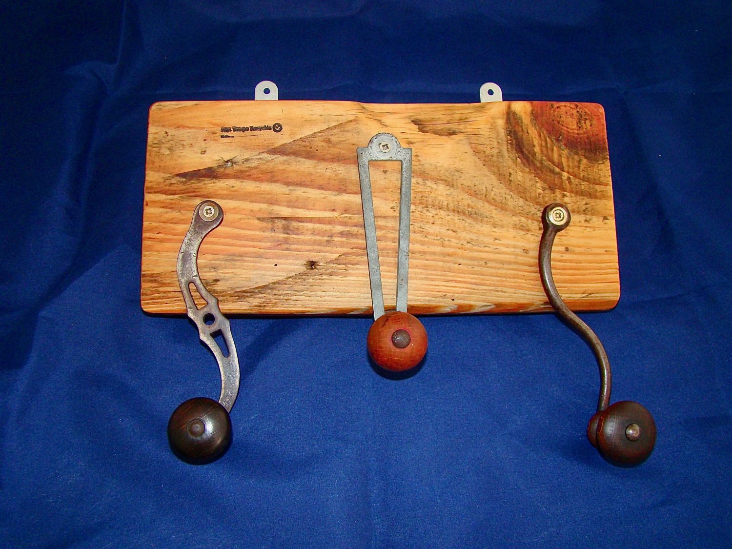 Petit porte manteaux recycl&eacute;