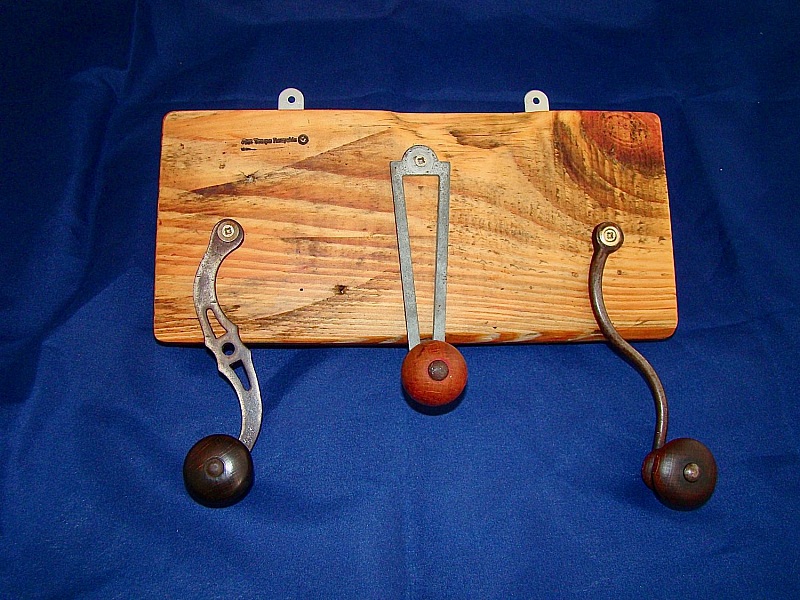 Petit porte manteaux recycl&eacute;