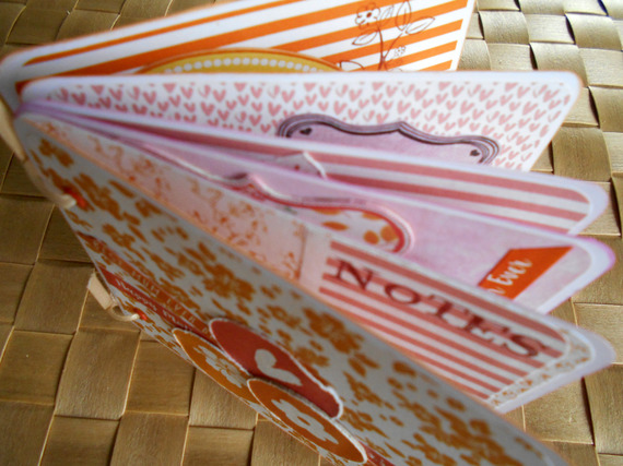 Porte-photos images scrap&eacute; rose orange &agrave; compl&eacute;ter "Best mum ever"