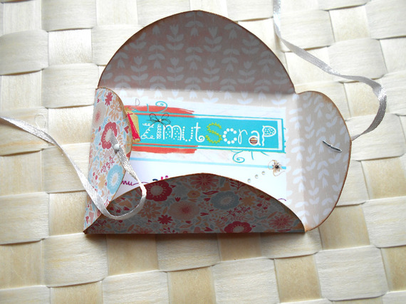 Pr&eacute;sentoir,  porte cartes de visite, &eacute;tui fleurs printemps multicolore, bleu, rose, beige
