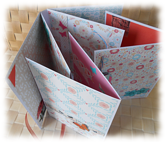 Carnet, album, recueil de po&egrave;mes fleurs d'&eacute;t&eacute; "Happy Mother's day" multicolore bleu rose en papier carton