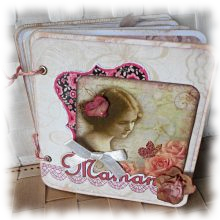 Mini album, grimoire R&eacute;tro "Maman" aux fleurs romantiques shabby rose et beige