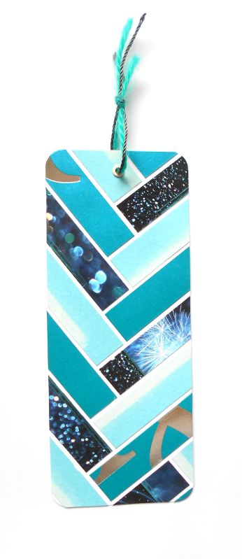 Onglet, signet, bleu-nuit argent&eacute; (m&eacute;tallis&eacute;) et reflets brillants pour ce marque-pages de f&ecirc;tes de fin d'ann&eacute;e