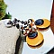 boucles oreilles magnifique jaune d'or et noir id&eacute;al tenue luminseuse hiver