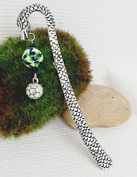 marque pages pendentif ballon de foot sport coupe du monde