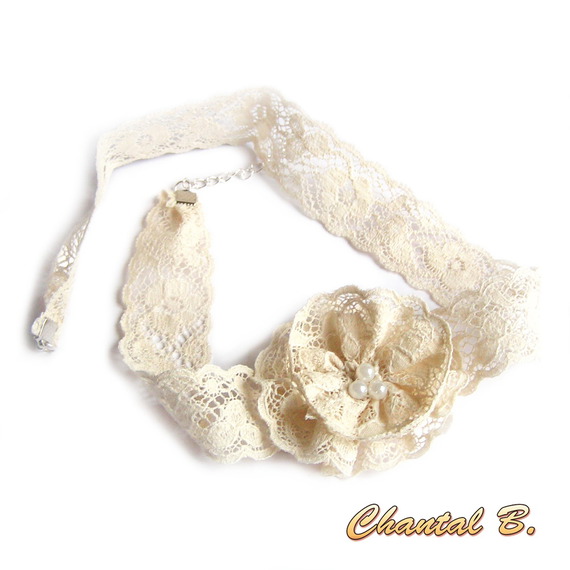 bandeau cheveux dentelle rose poudr&eacute; accessoire mariage headband  romantique