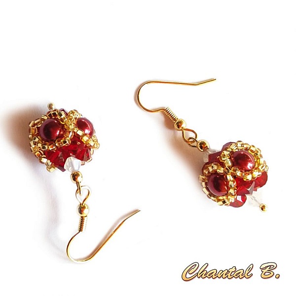 Boucles d'oreilles boule pendante swarovski bordeaux opale et or