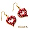 Boucles d'oreilles cœurs rouges en perles pour la Saint-Valentin.