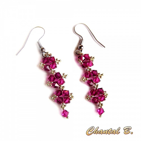Bourse aumoni&egrave;re mariage fleurs fuschia satin blanc 