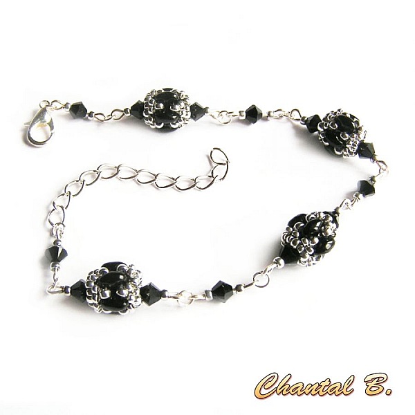 bracelet cristal swarovski perles de verre blanc nacr&eacute; et argent tiss&eacute;es