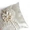 coussin porte alliances dentelle rachel sur satin ivoire