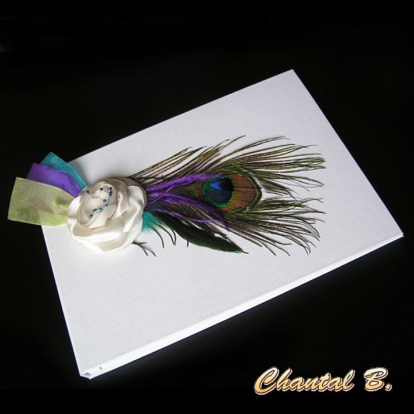 jarreti&egrave;re mariage dentelle ivoire plume de paon et fleur de satin